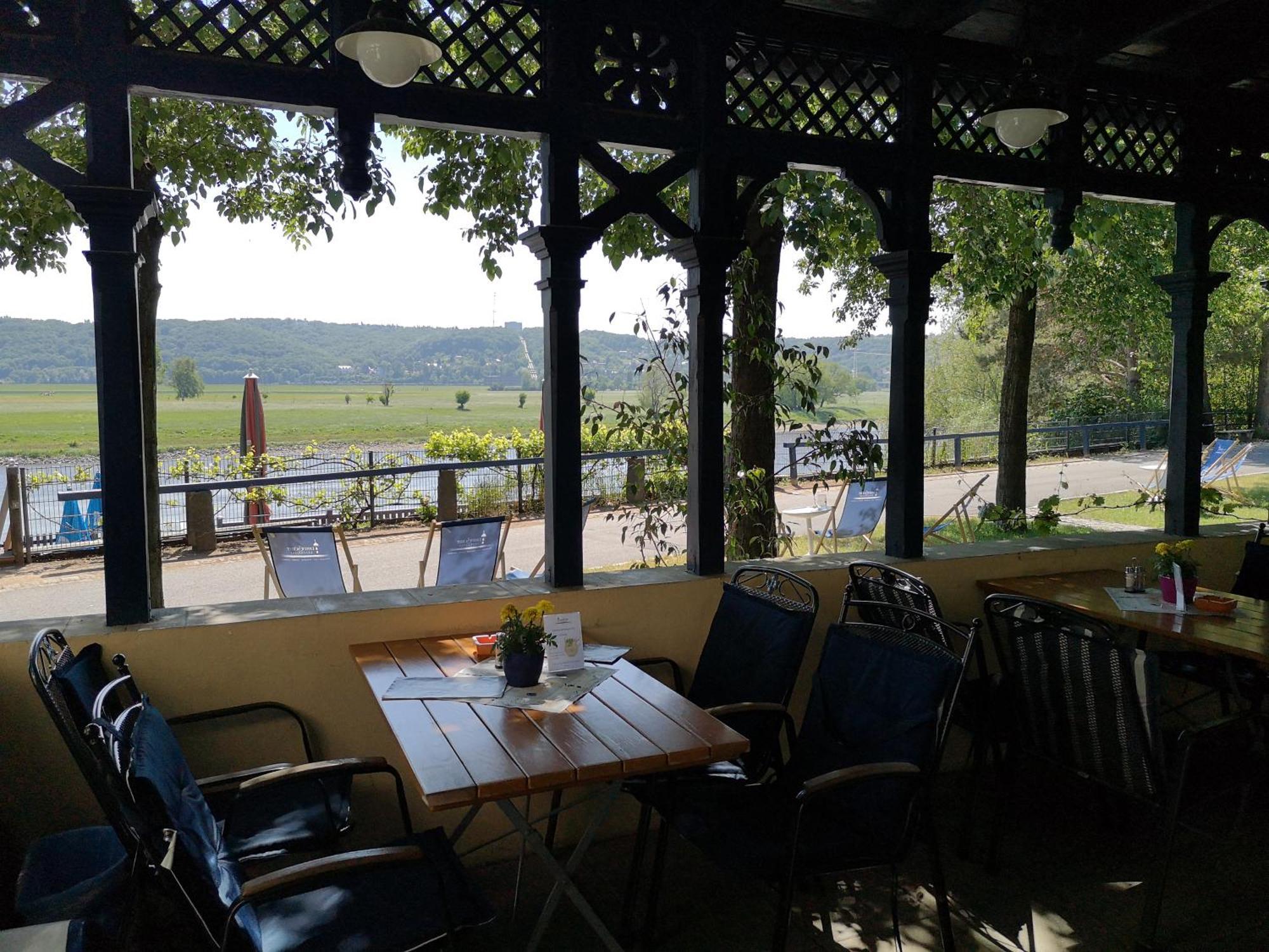 Dampfschiff Radebeul-altkoe *